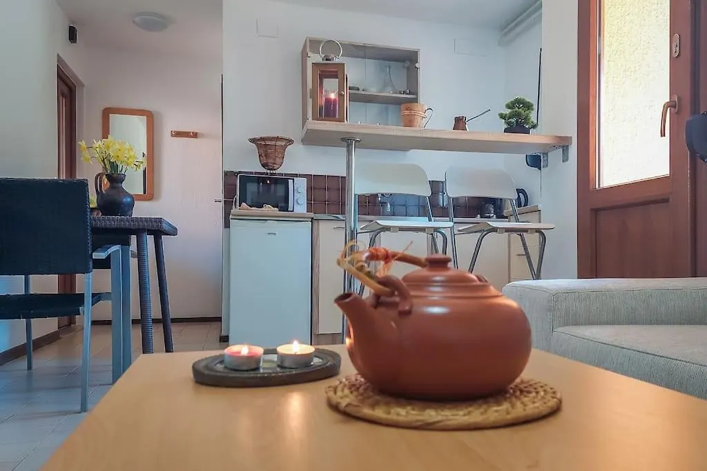 Poolside Compact Family Cottage Bella Rovinjsko Selo