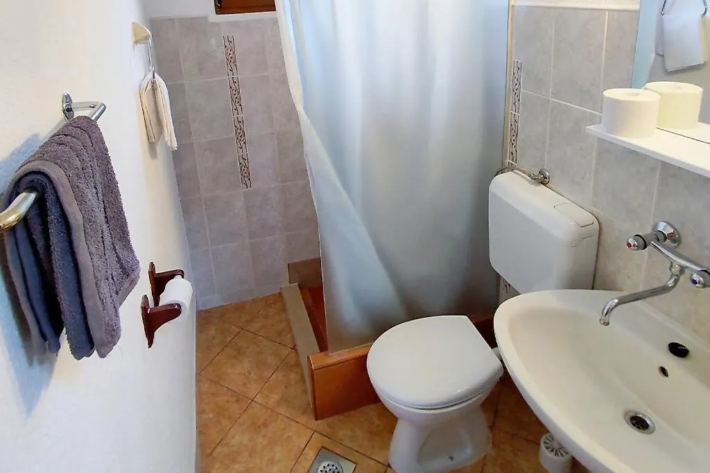 Holiday home Poolside Compact Family Cottage Bella Rovinjsko Selo